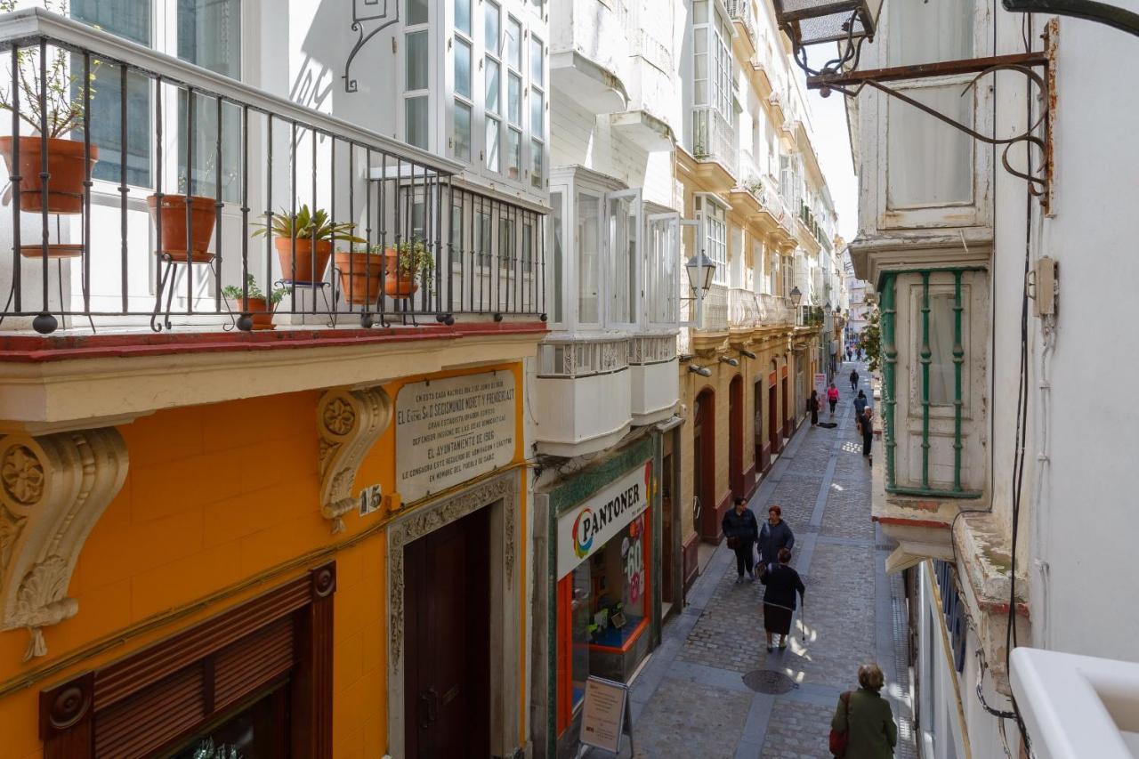 Apartamentos LOTO y LIZ by Cadiz4Rentals Exterior foto